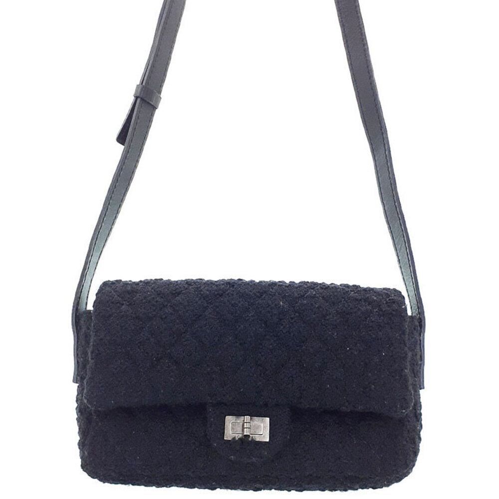 CHANEL Tweed Shoulder Bag